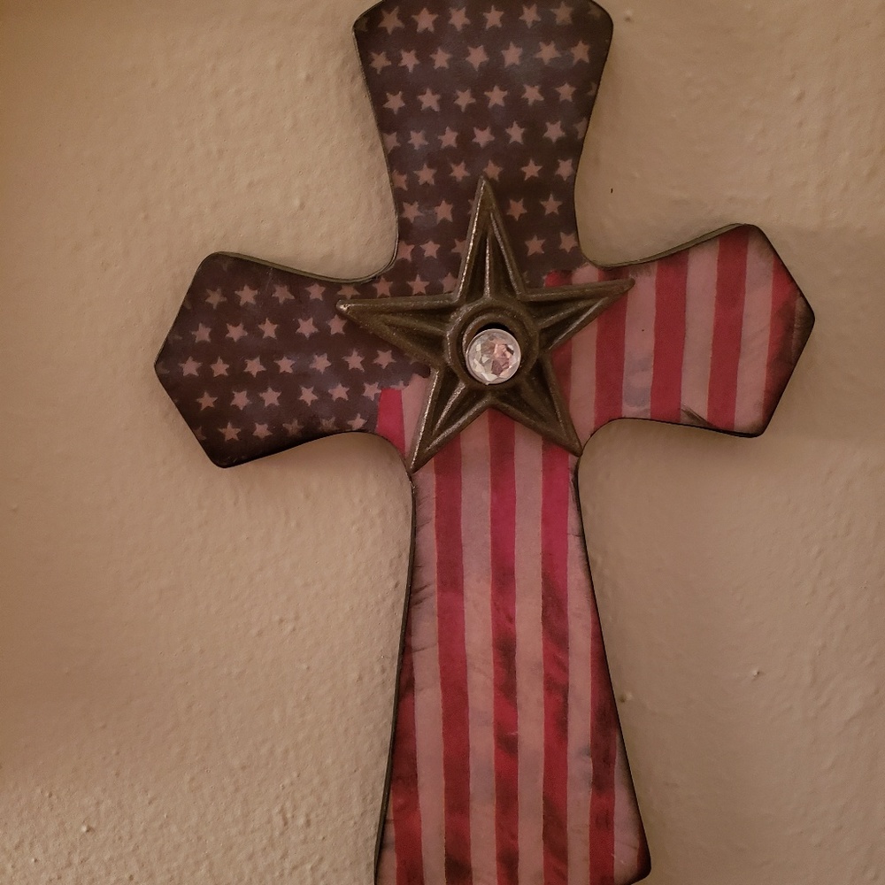 Super cute red, white and blue wall cross
